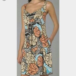 Diane Von Furstenberg Sleeveless Floral Silk Mini Dress w/Pockets Size 4 EUC